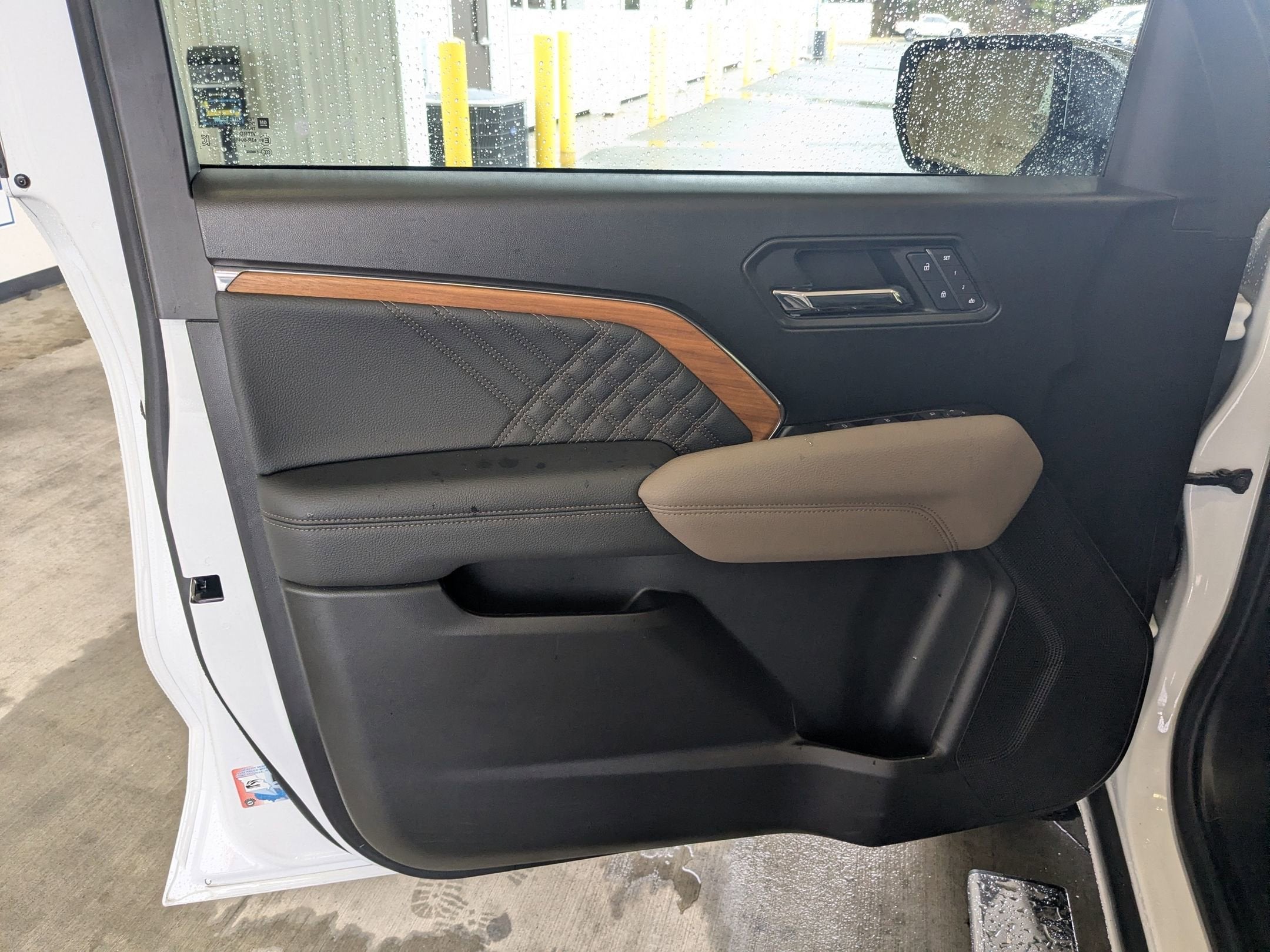 2024 GMC Canyon 4WD Denali