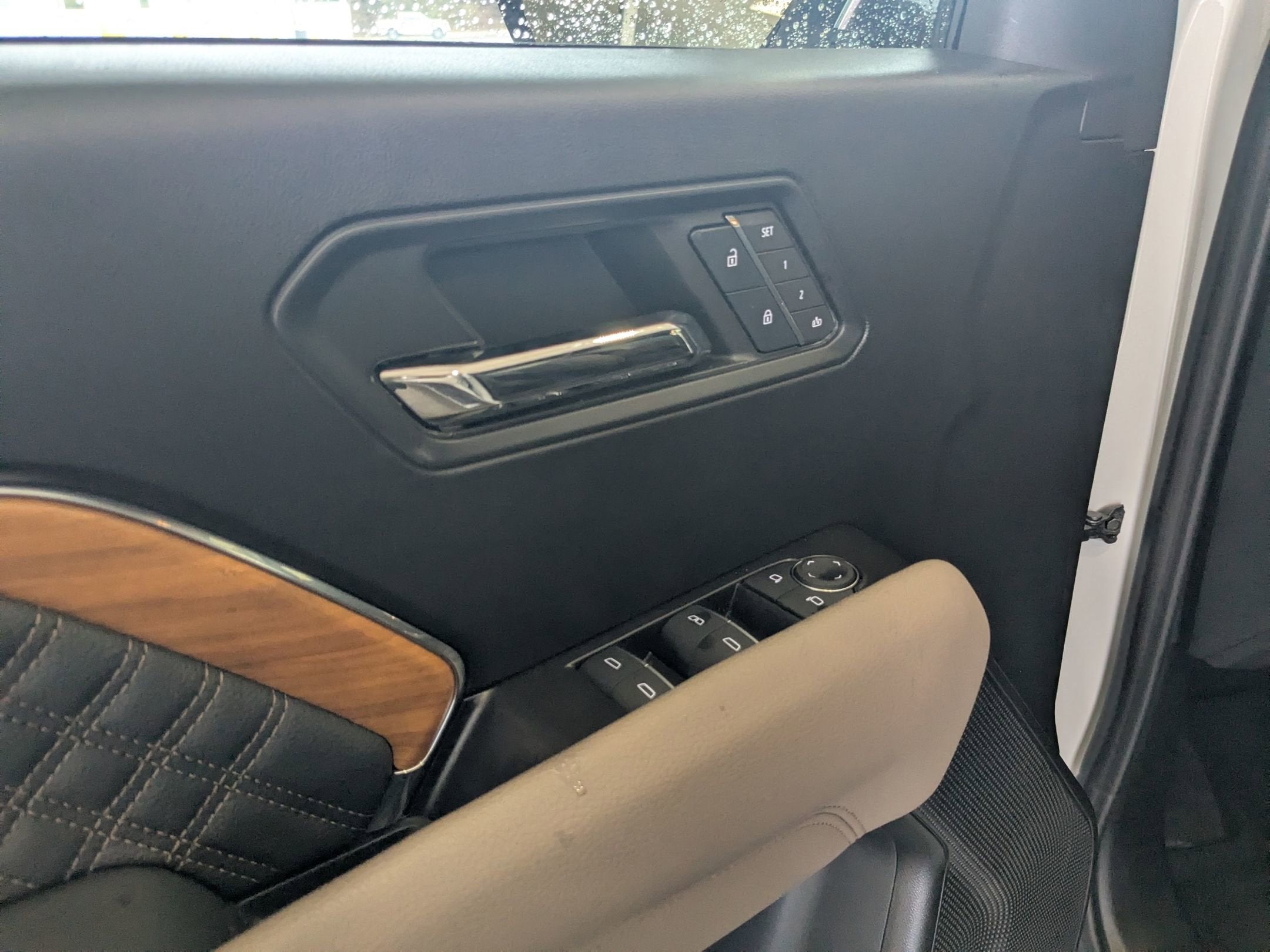 2024 GMC Canyon 4WD Denali