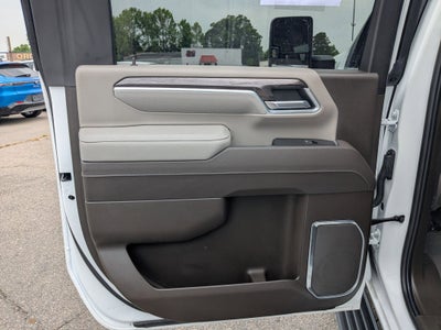 2025 Chevrolet Silverado 2500HD 4WD Crew Cab Standard Bed LTZ