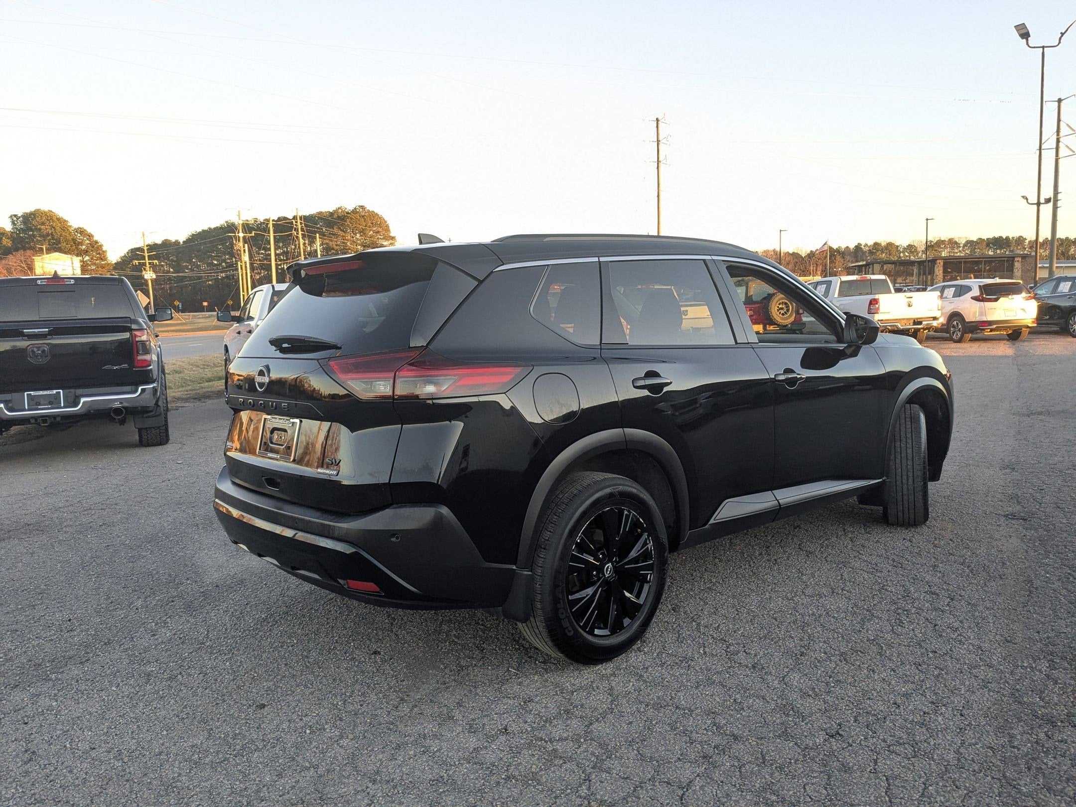 2023 Nissan Rogue SV FWD