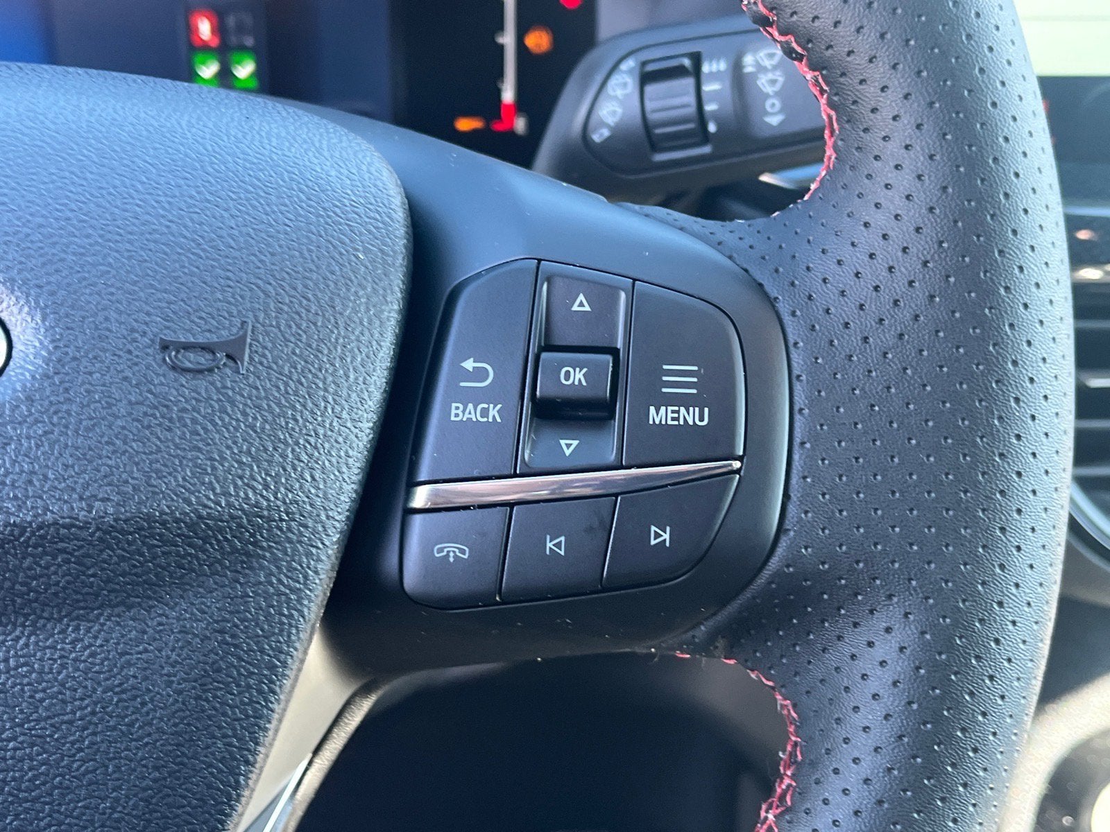 2026 Ford Escape ST-Line Select