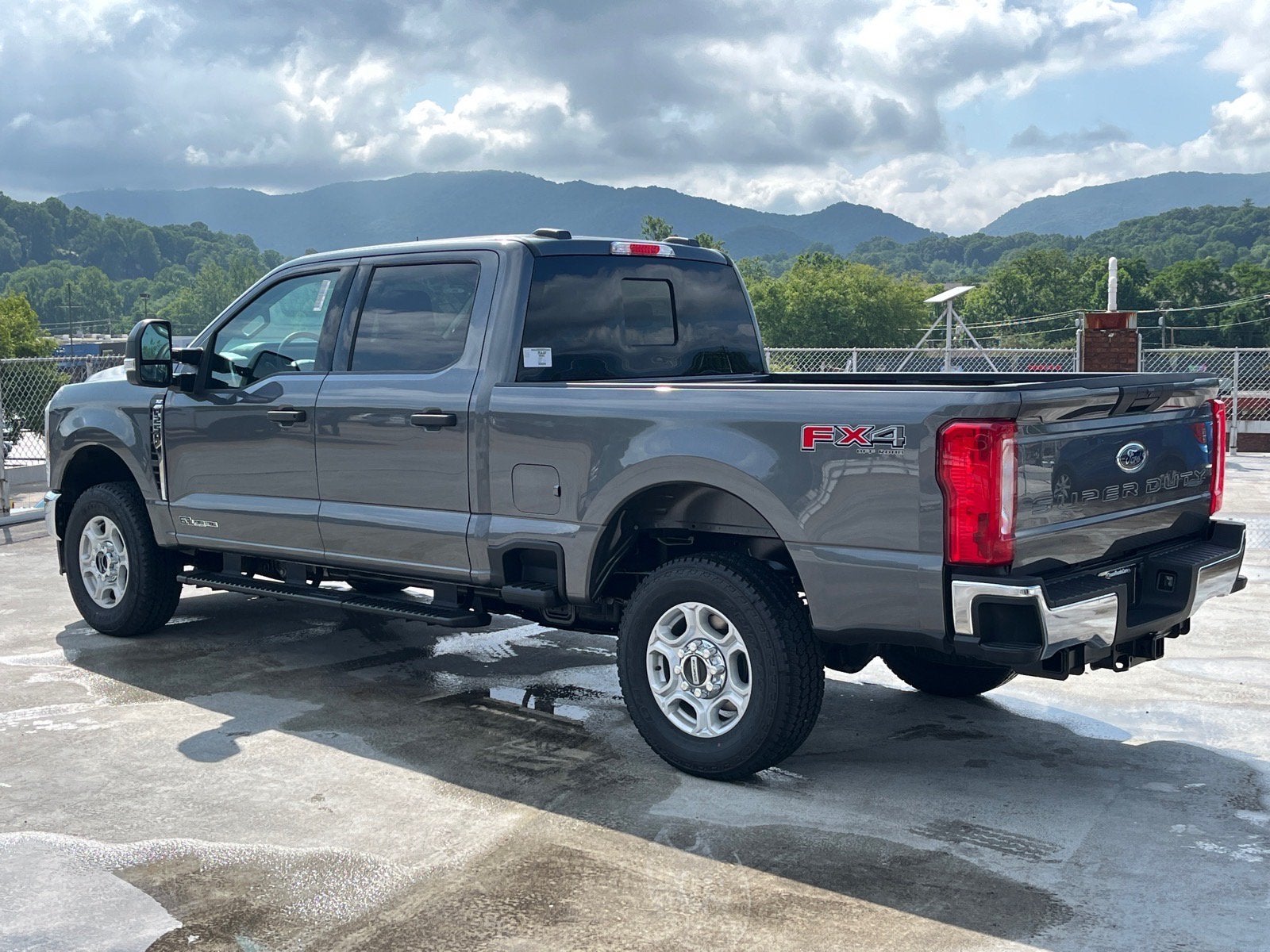 2026 Ford Super Duty F-250 SRW XLT