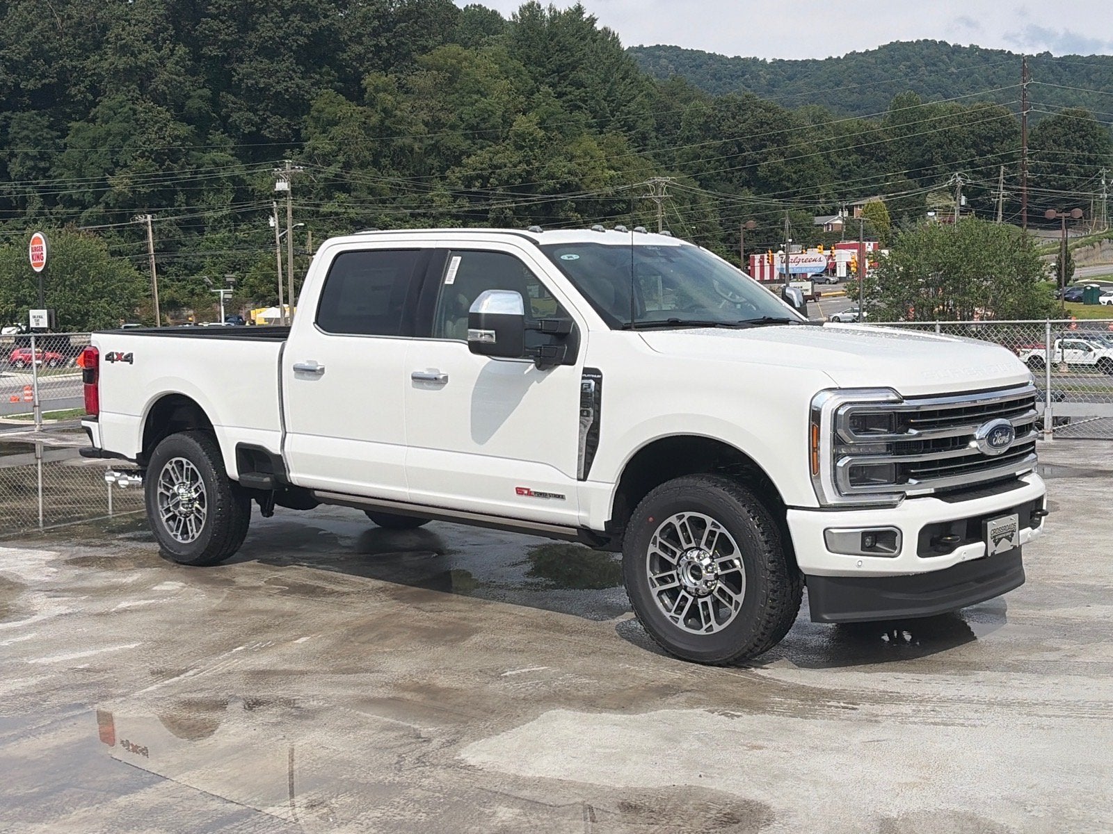 2026 Ford Super Duty F-250 SRW Platinum