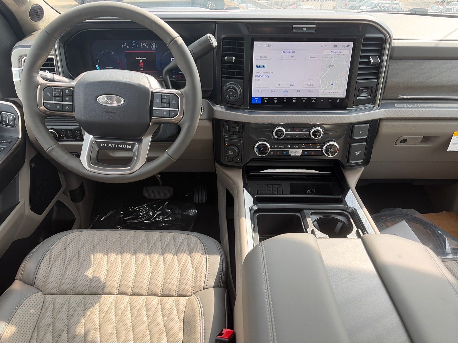 2026 Ford Super Duty F-250 SRW Platinum