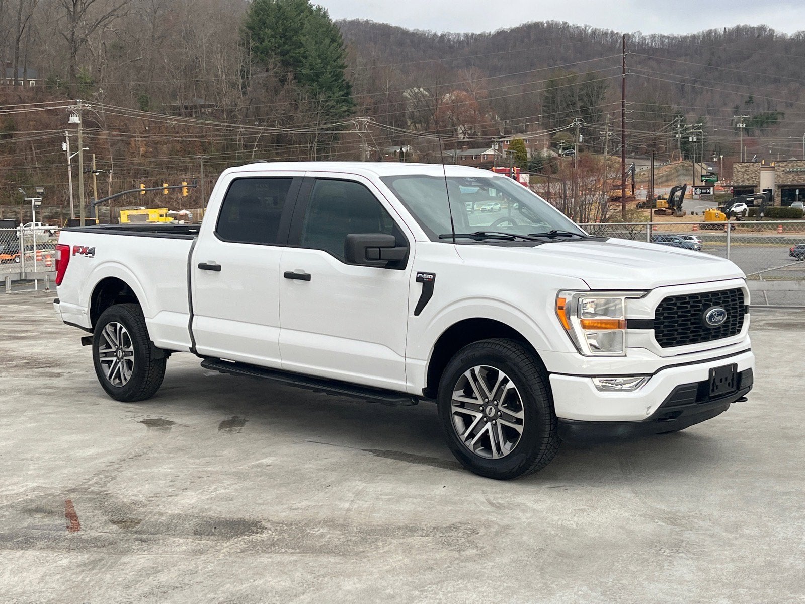 2022 Ford F-150 XL