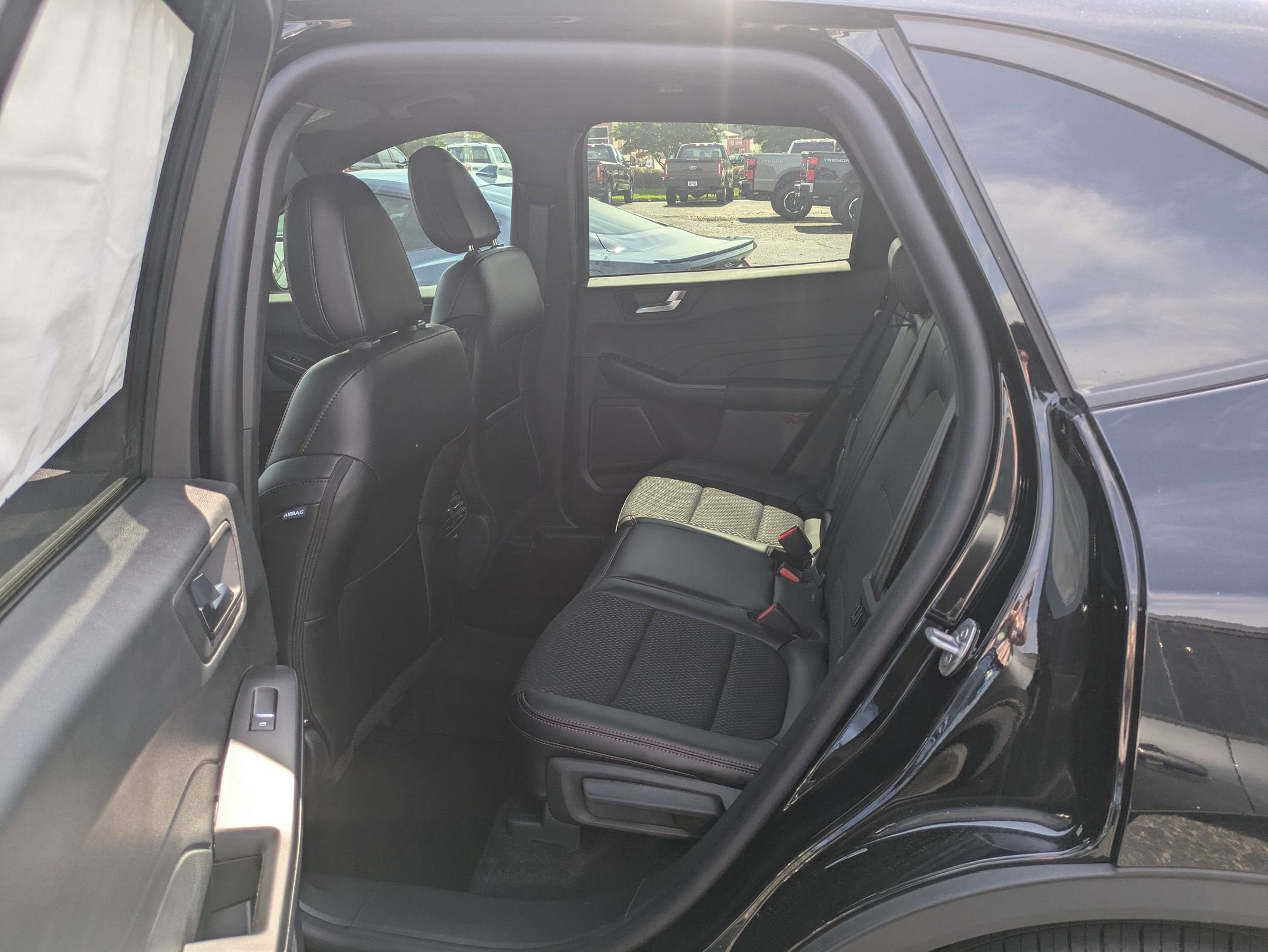 2025 Ford Escape ST-Line - Crossroads Courtesy Demo