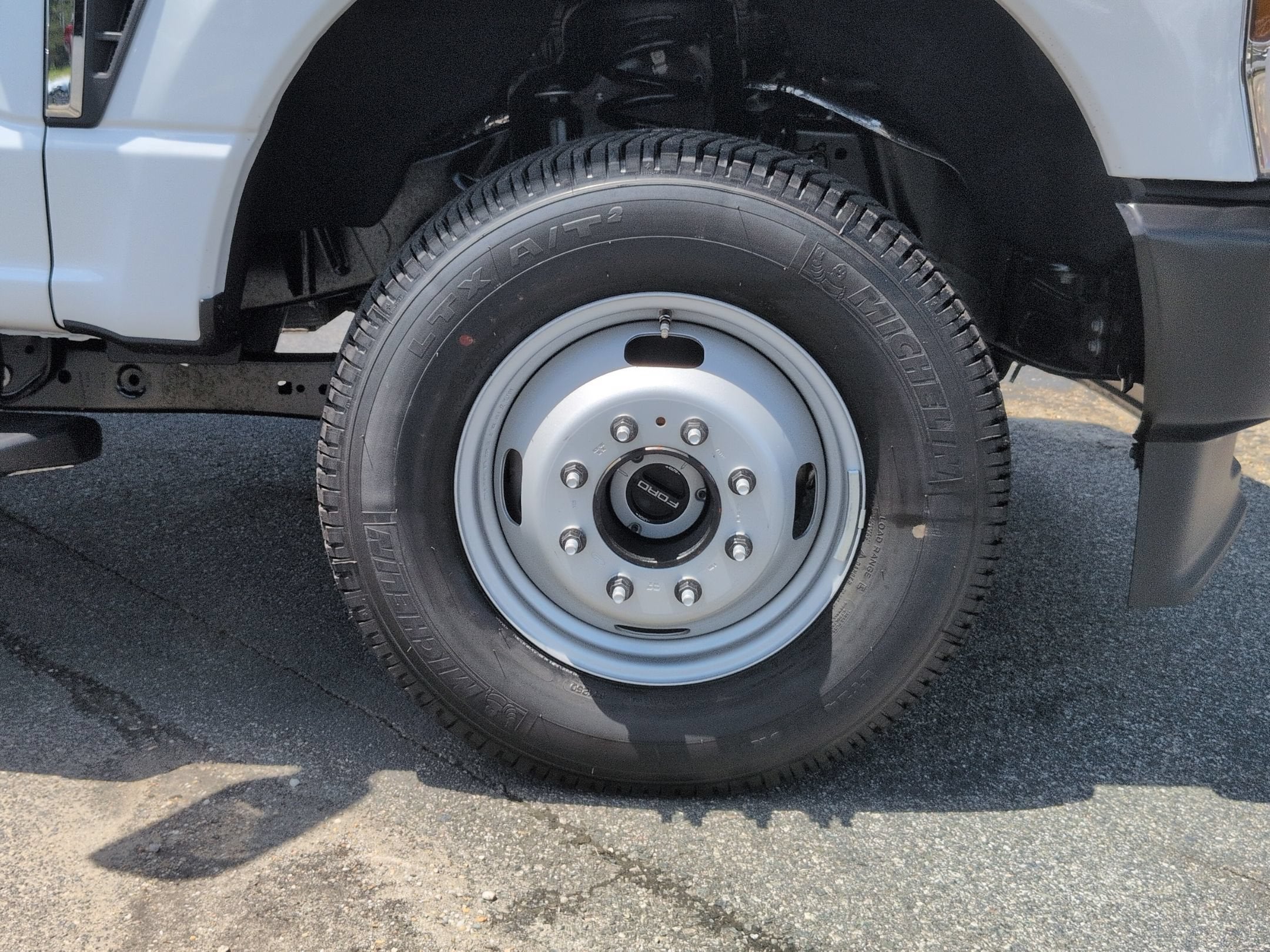 2026 Ford Super Duty F-350 DRW XL
