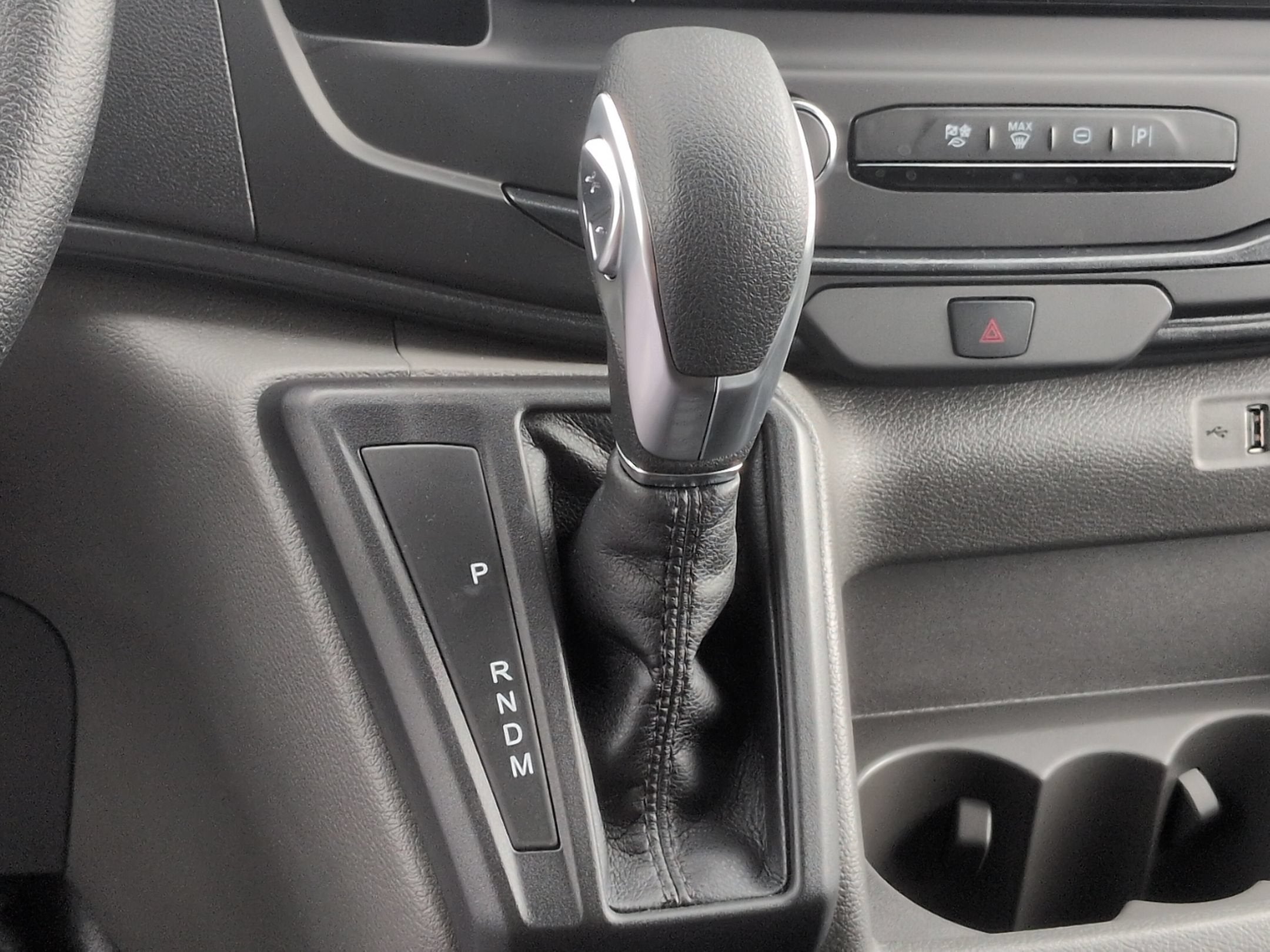 2026 Ford Transit Cargo Van Base