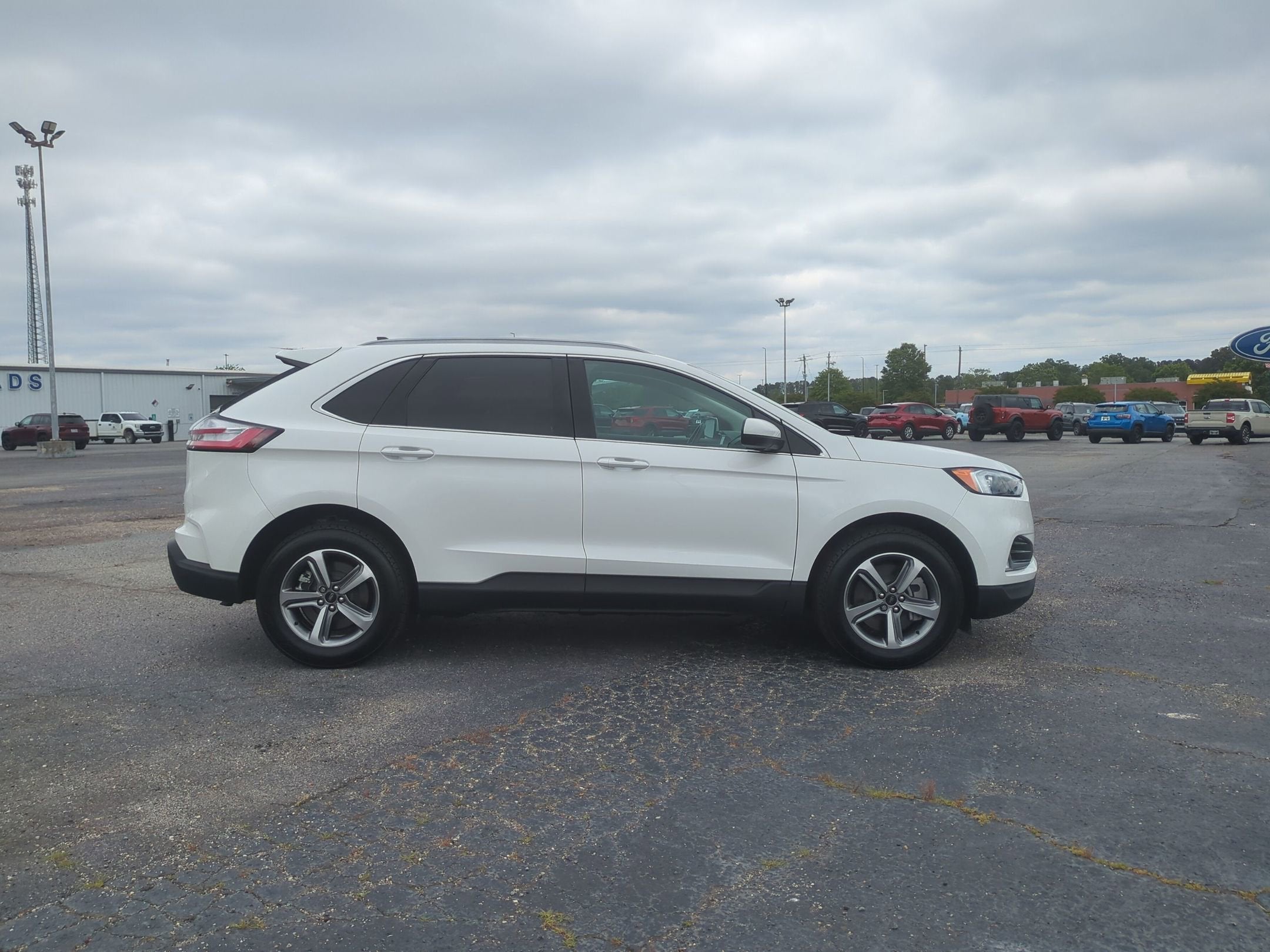 2023 Ford Edge SEL