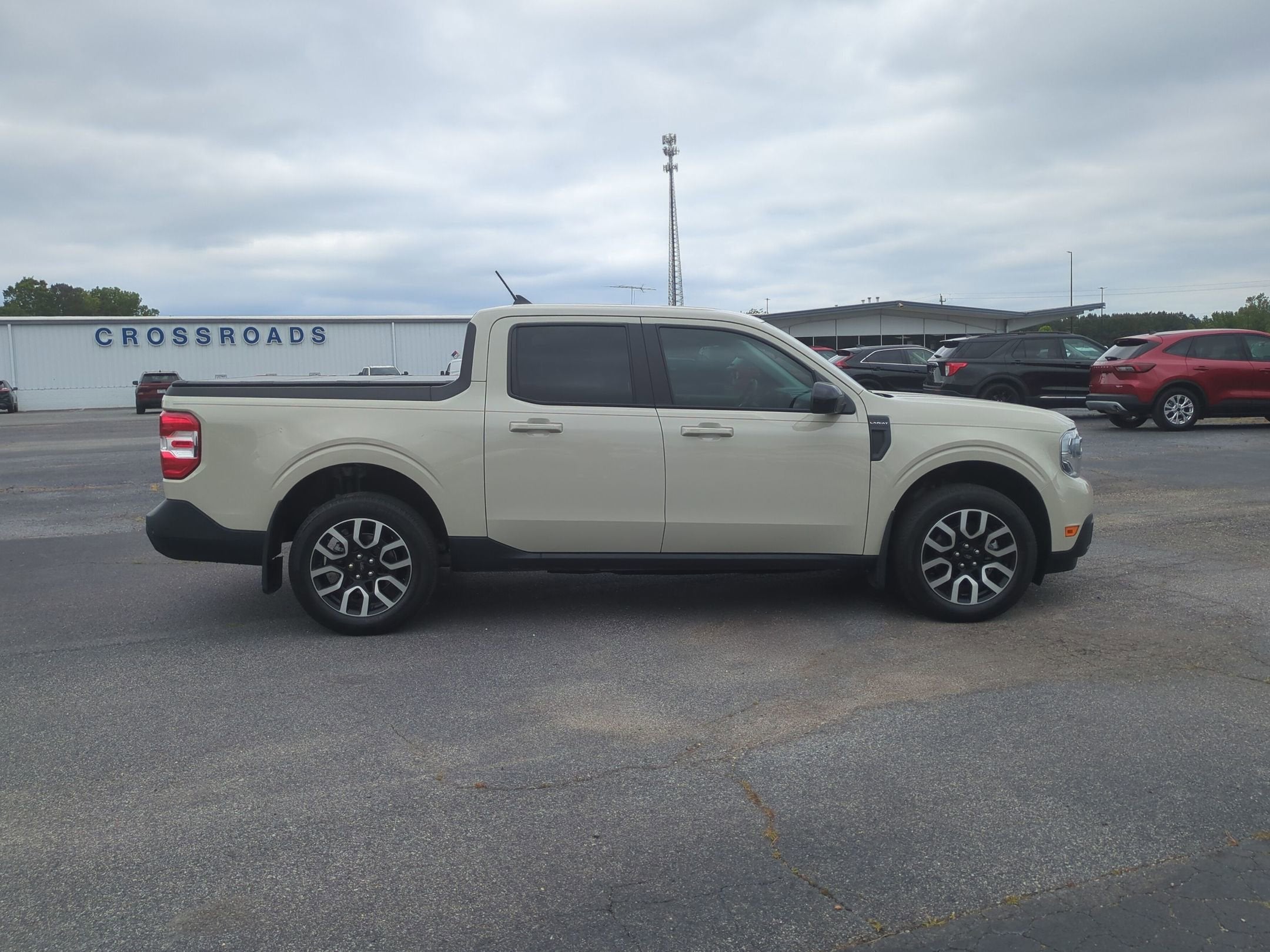 2024 Ford Maverick LARIAT