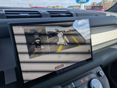 2025 Land Rover Defender S