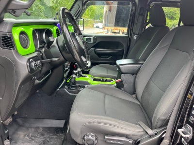 2021 Jeep Gladiator Willys