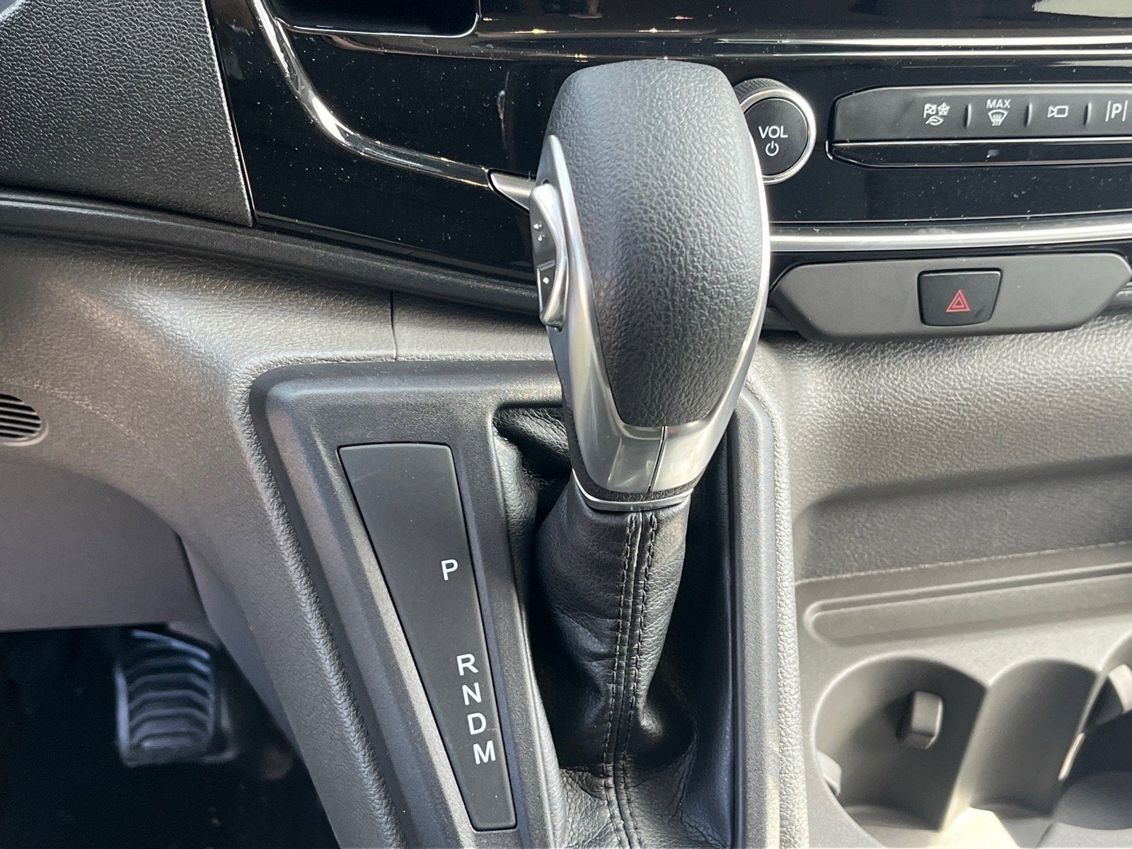 2026 Ford Transit Passenger Wagon Passenger Van XLT