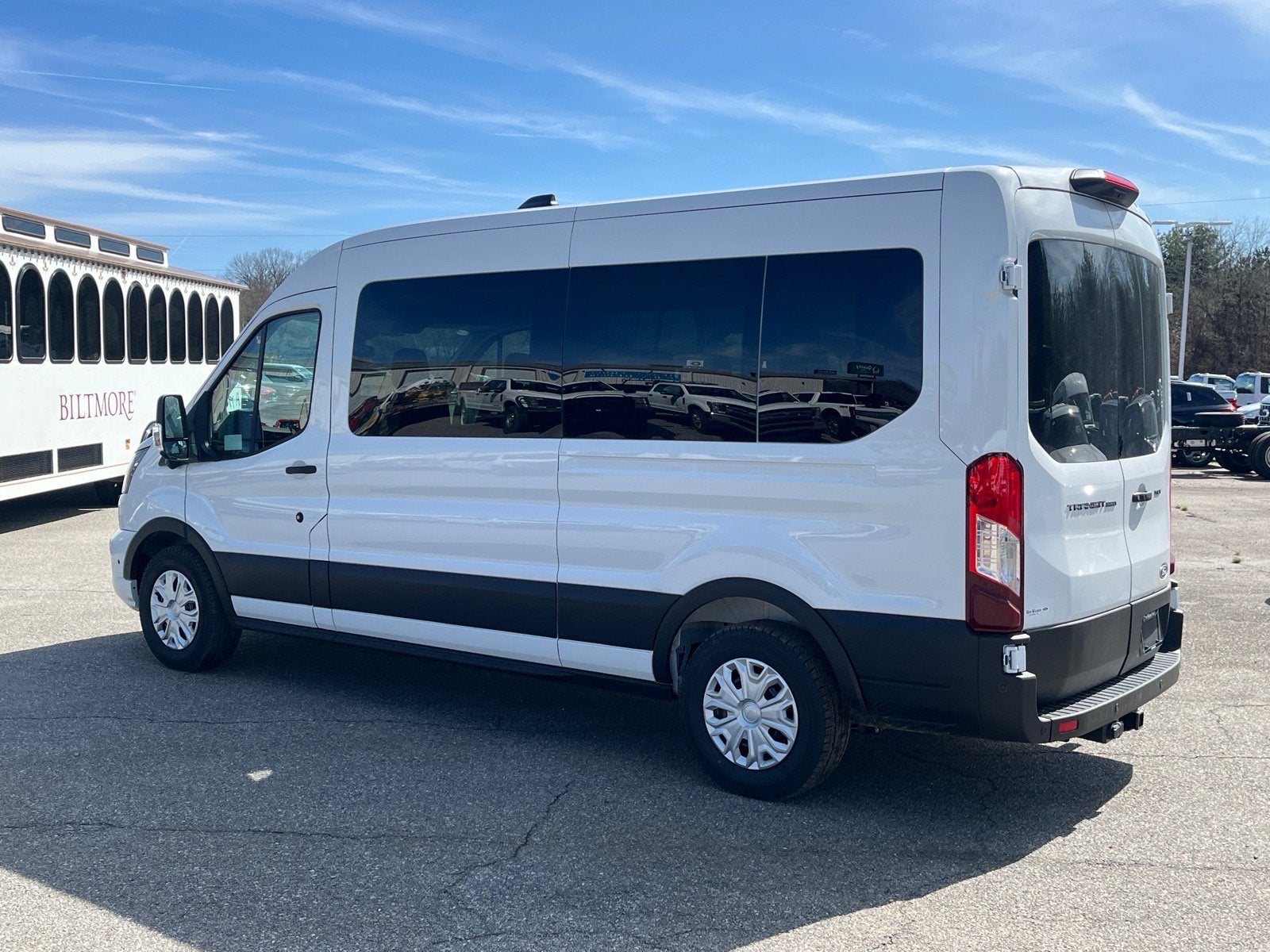 2026 Ford Transit Passenger Wagon Passenger Van XLT
