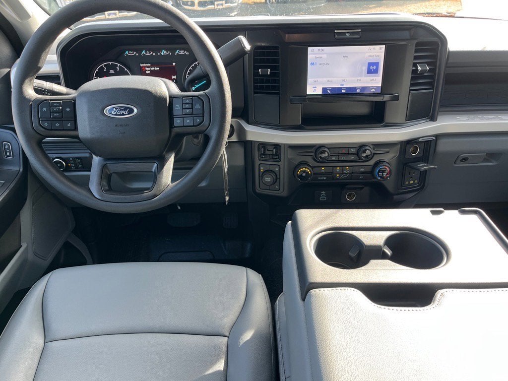 2026 Ford Super Duty F-450 DRW XL