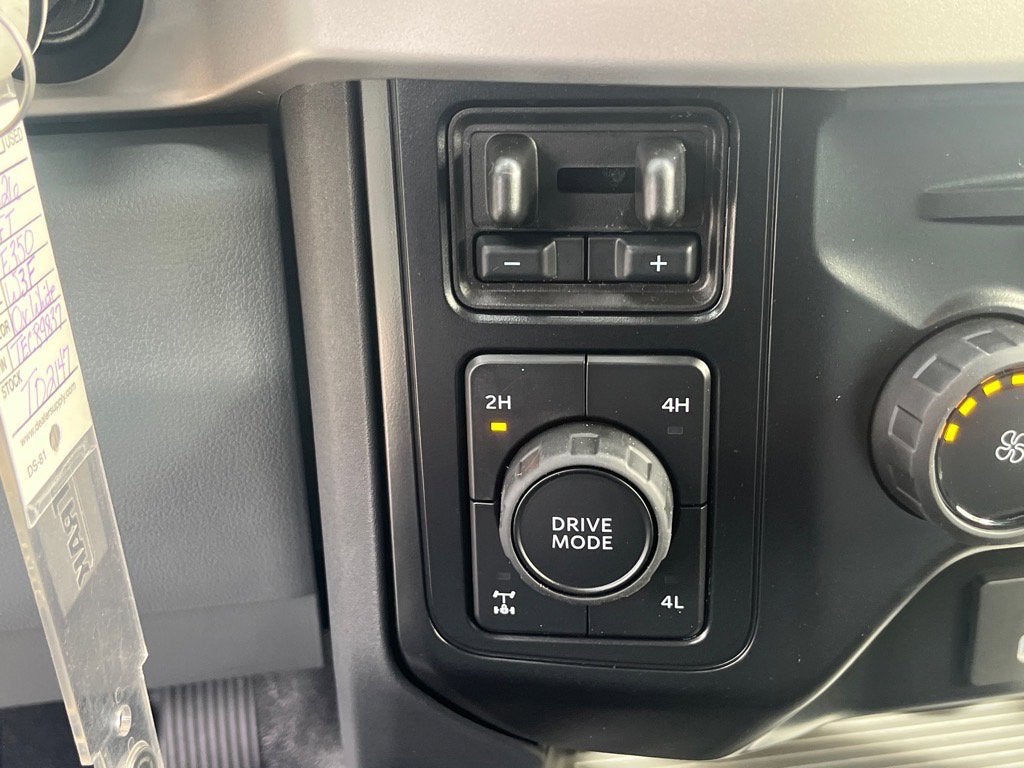 2026 Ford Super Duty F-350 SRW XL