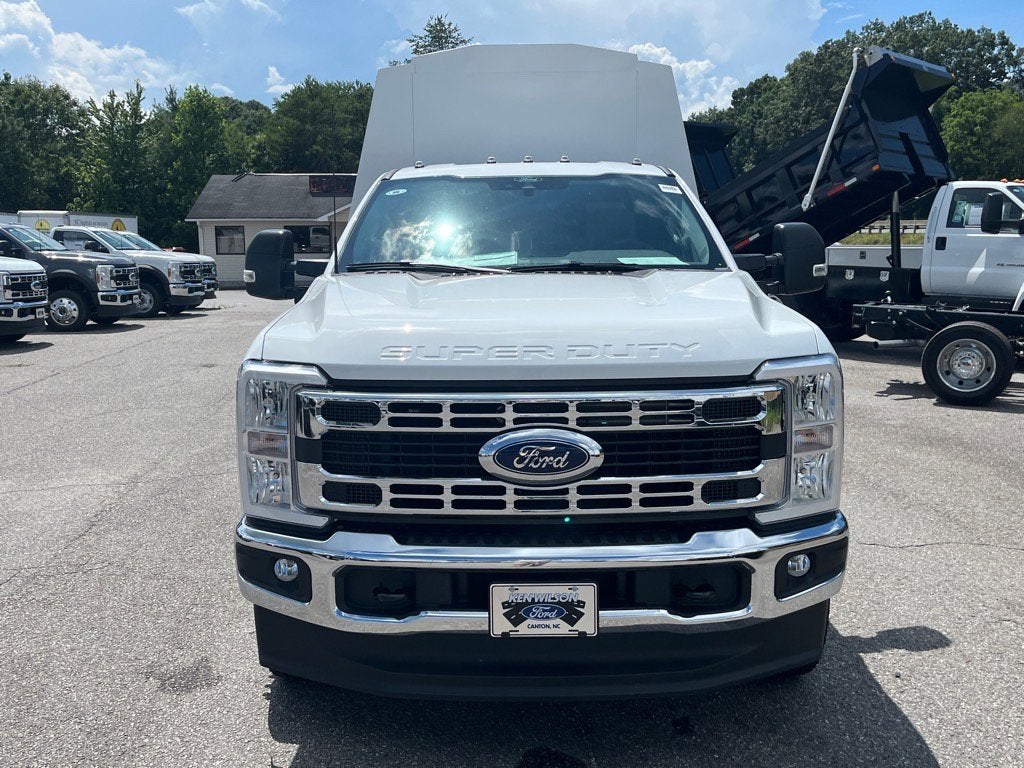2025 Ford Super Duty F-350 DRW XL DRW