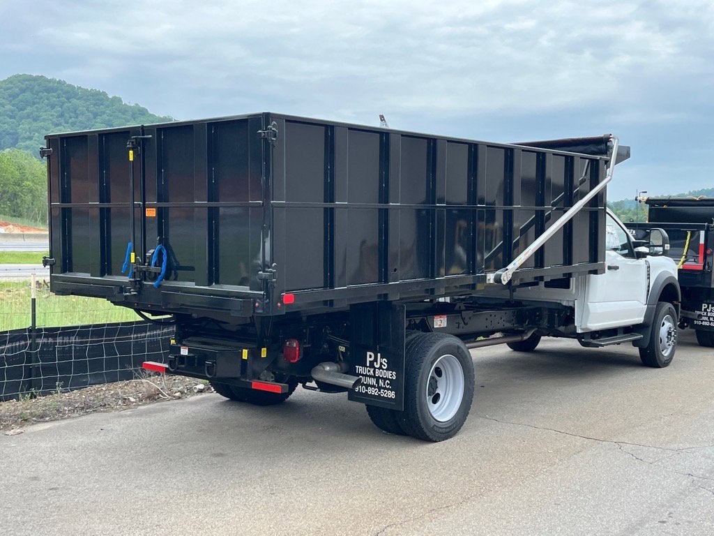2025 Ford Super Duty F-600 DRW XL