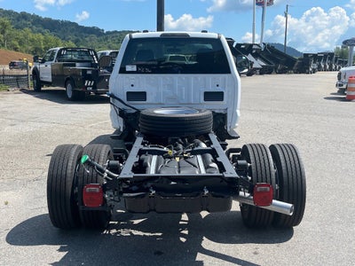 2025 Ford Super Duty F-600 DRW XLT