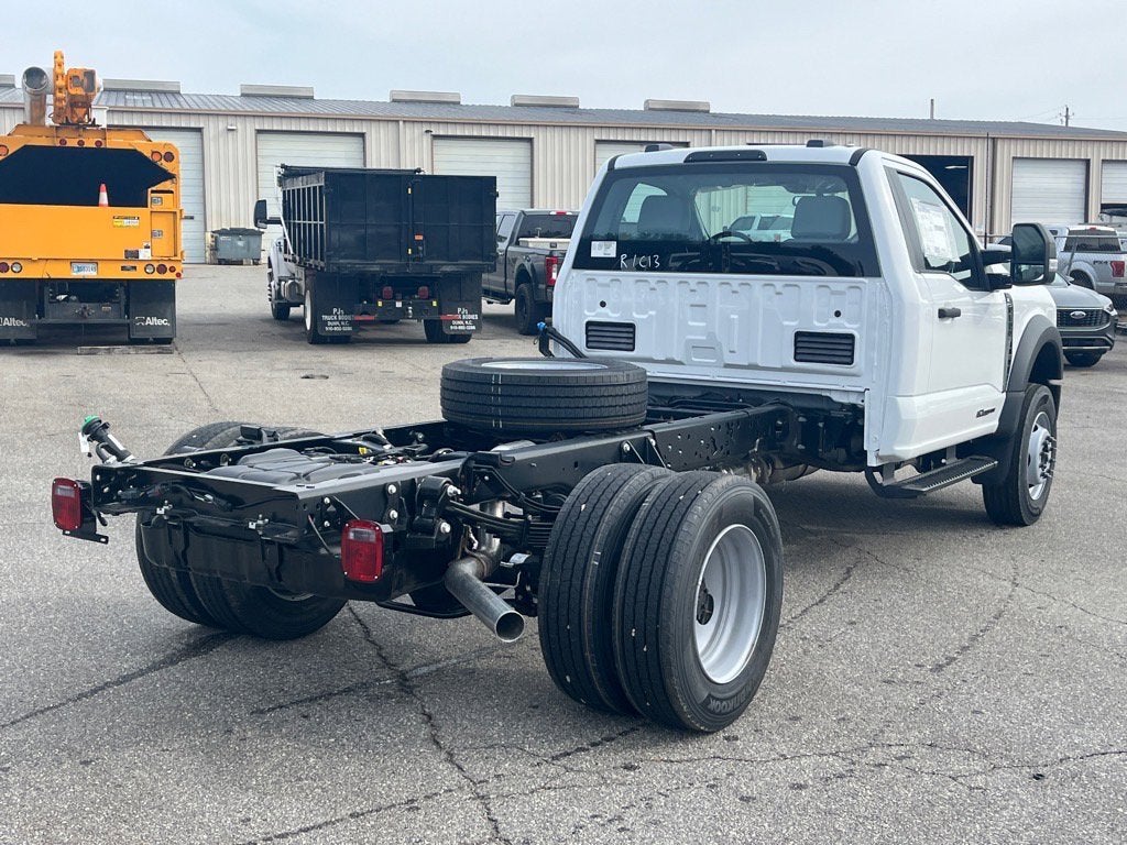 2026 Ford Super Duty F-600 DRW XL