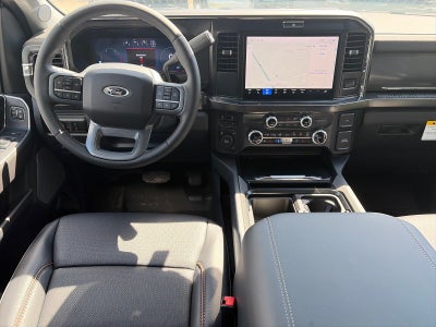 2026 Ford Super Duty F-550 DRW Lariat DRW