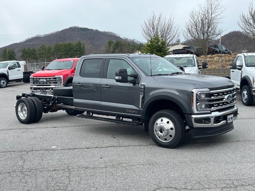 2026 Ford Super Duty F-550 DRW Lariat DRW