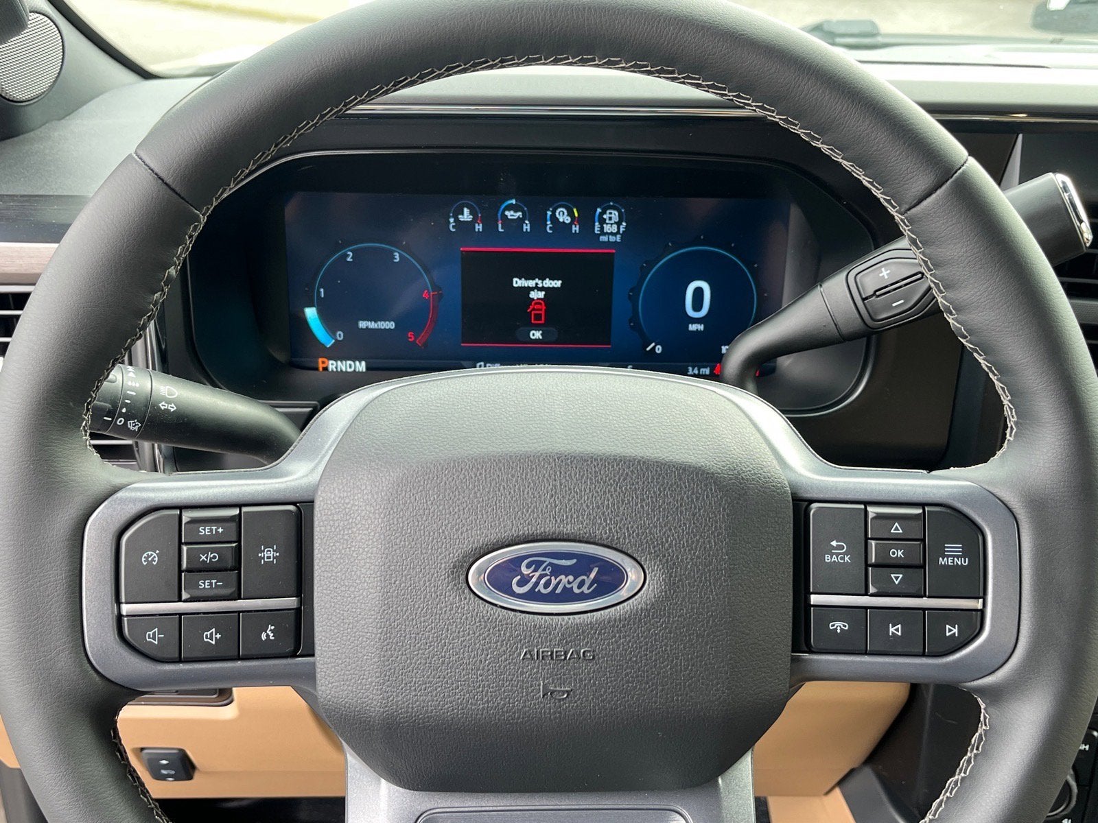 2026 Ford Super Duty F-550 DRW Lariat DRW