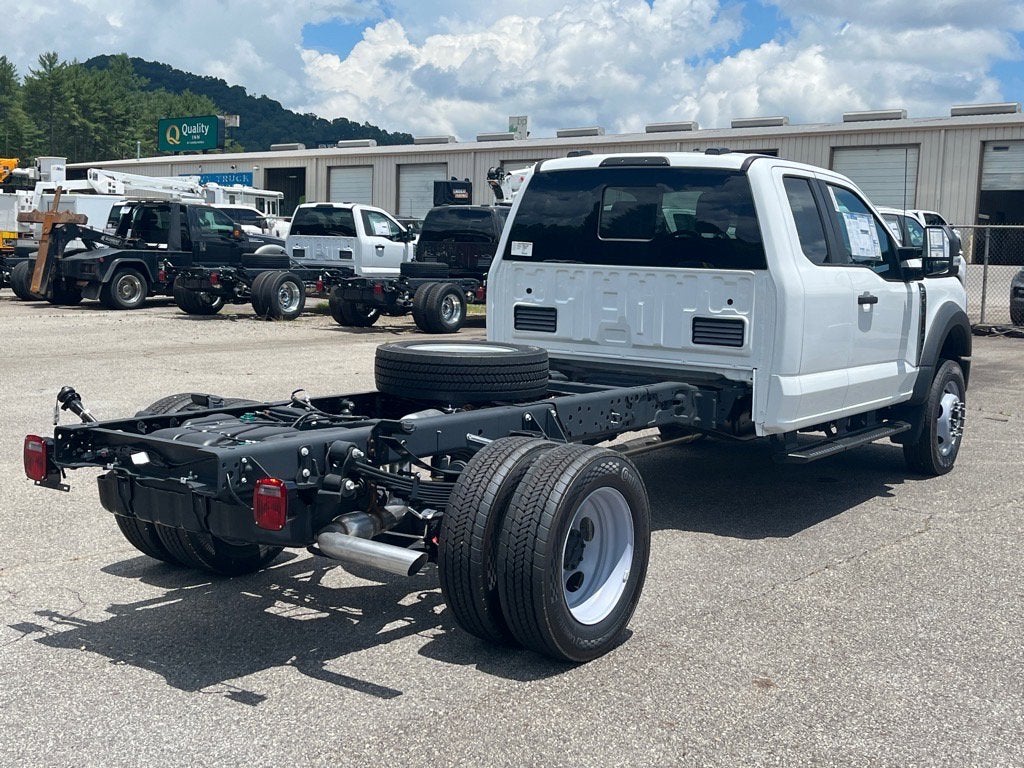 2025 Ford Super Duty F-550 DRW XL DRW