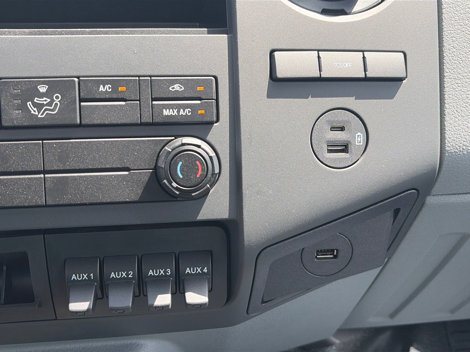 2026 Ford F-750SD Base