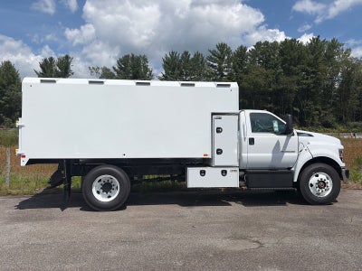 2026 Ford F-750SD Base