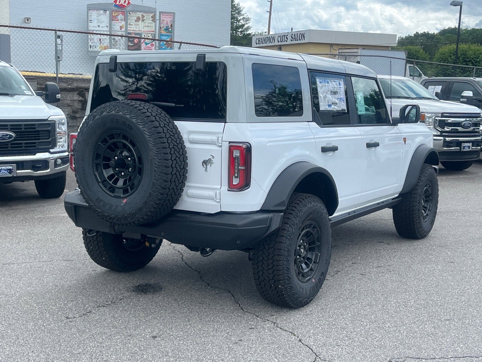 2026 Ford Bronco Badlands