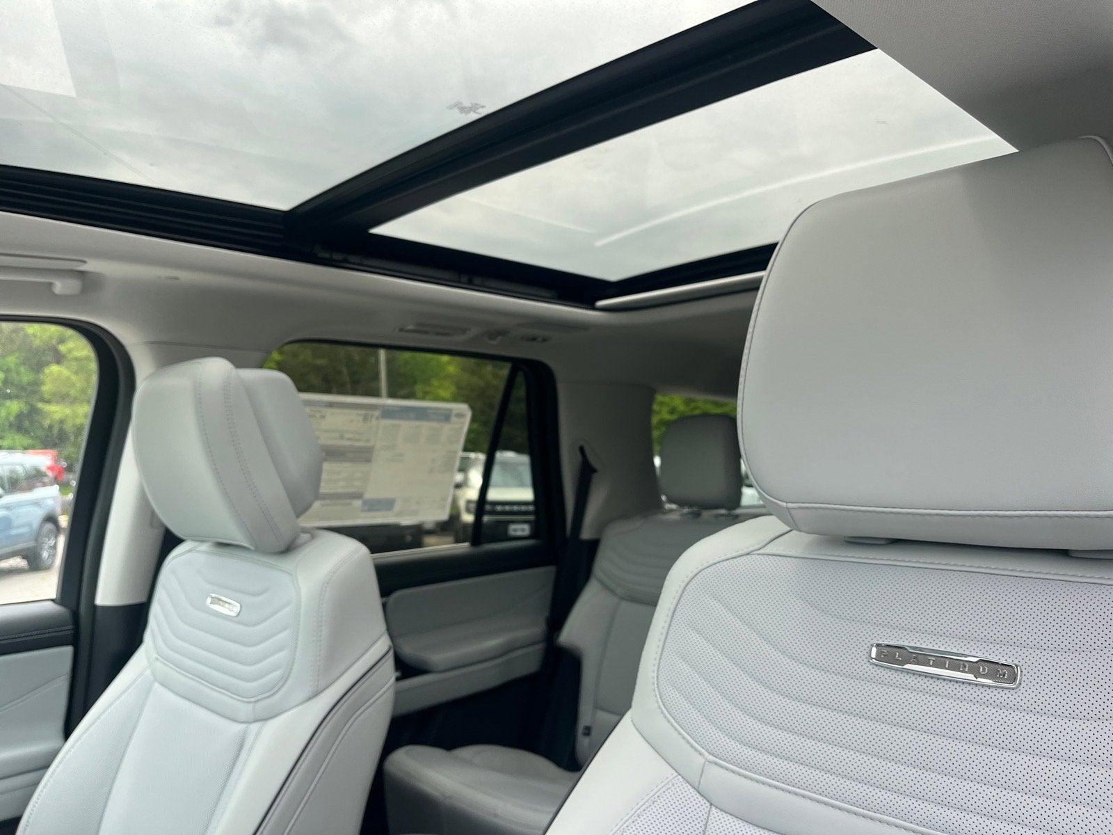 2026 Ford Expedition Platinum