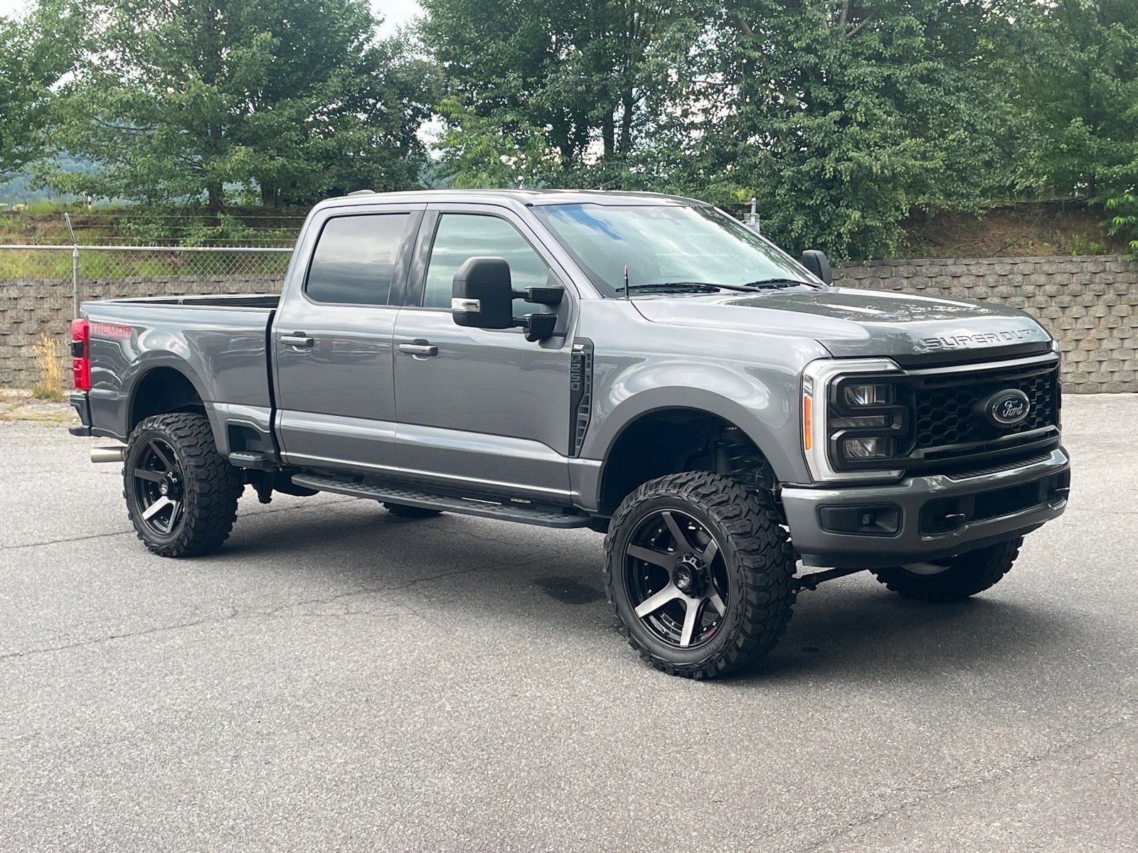 2023 Ford Super Duty F-250 SRW XLT