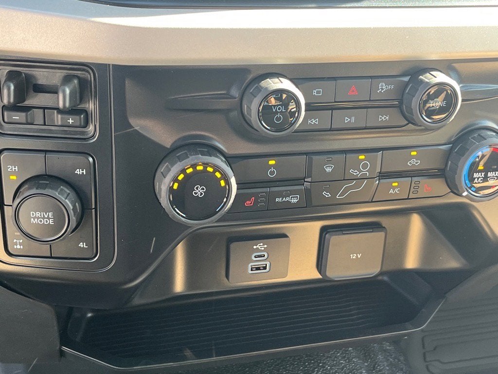 2026 Ford Super Duty F-250 SRW XLT