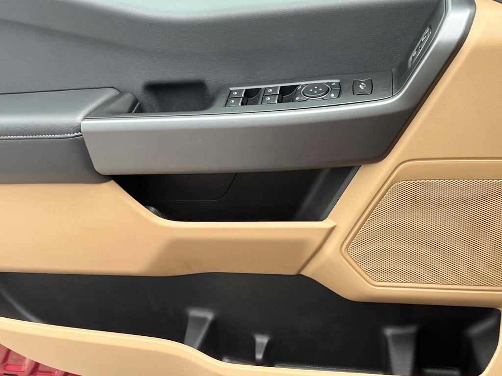 2025 Ford Super Duty F-250 SRW XLT