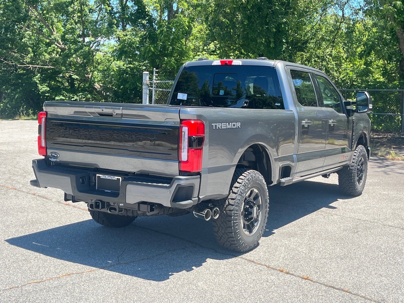 2026 Ford Super Duty F-350 SRW Platinum