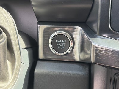 2027 Ford Super Duty F-350 SRW LARIAT