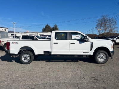 2026 Ford Super Duty F-350 SRW XL