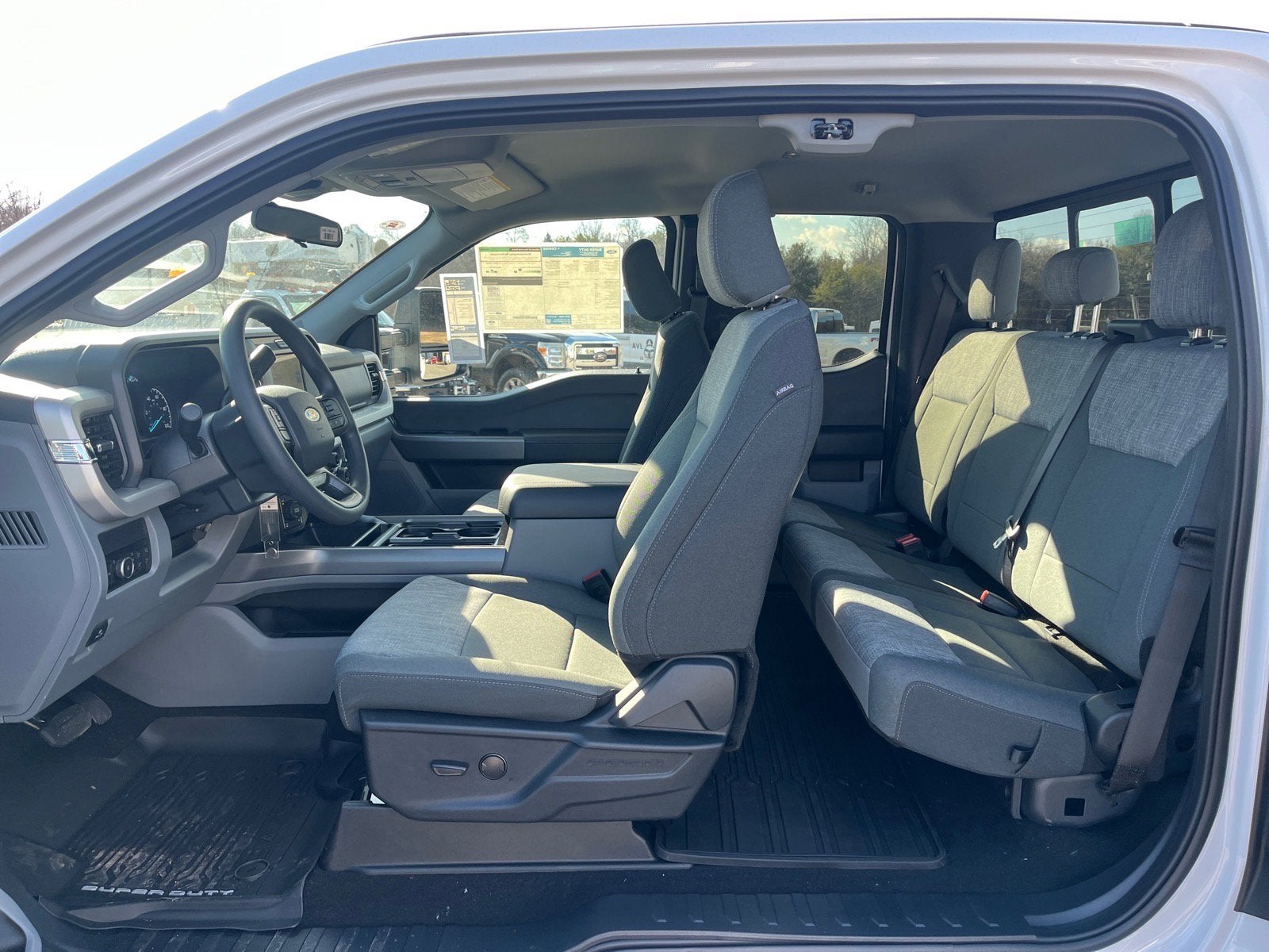 2026 Ford Super Duty F-250 SRW XLT