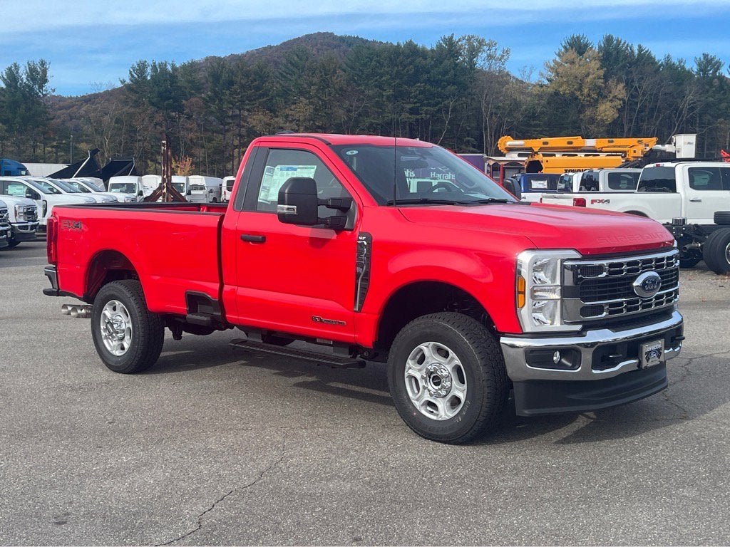 2026 Ford Super Duty F-350 SRW XLT