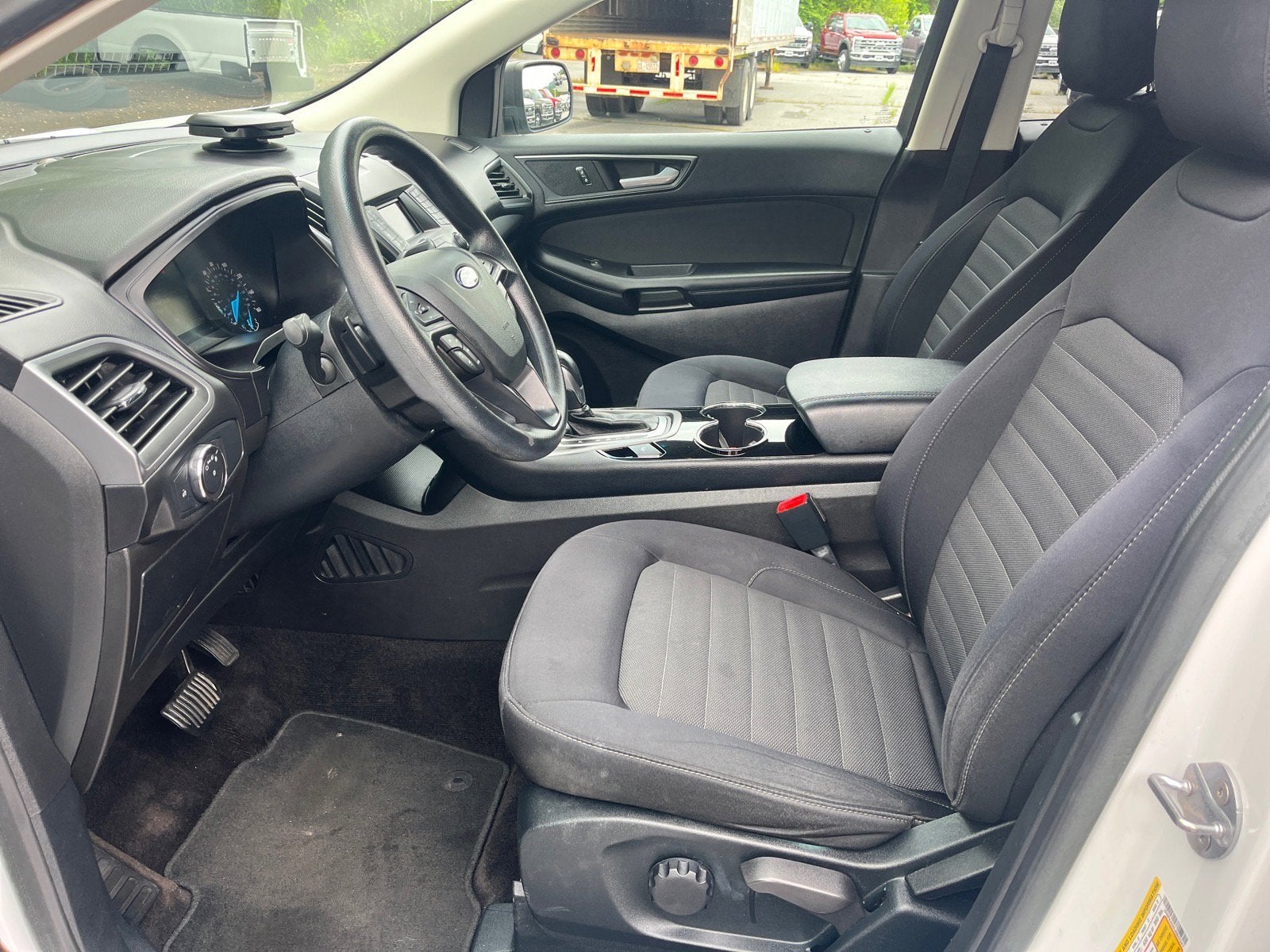 2018 Ford Edge SE