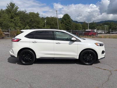 2022 Ford Edge ST-Line