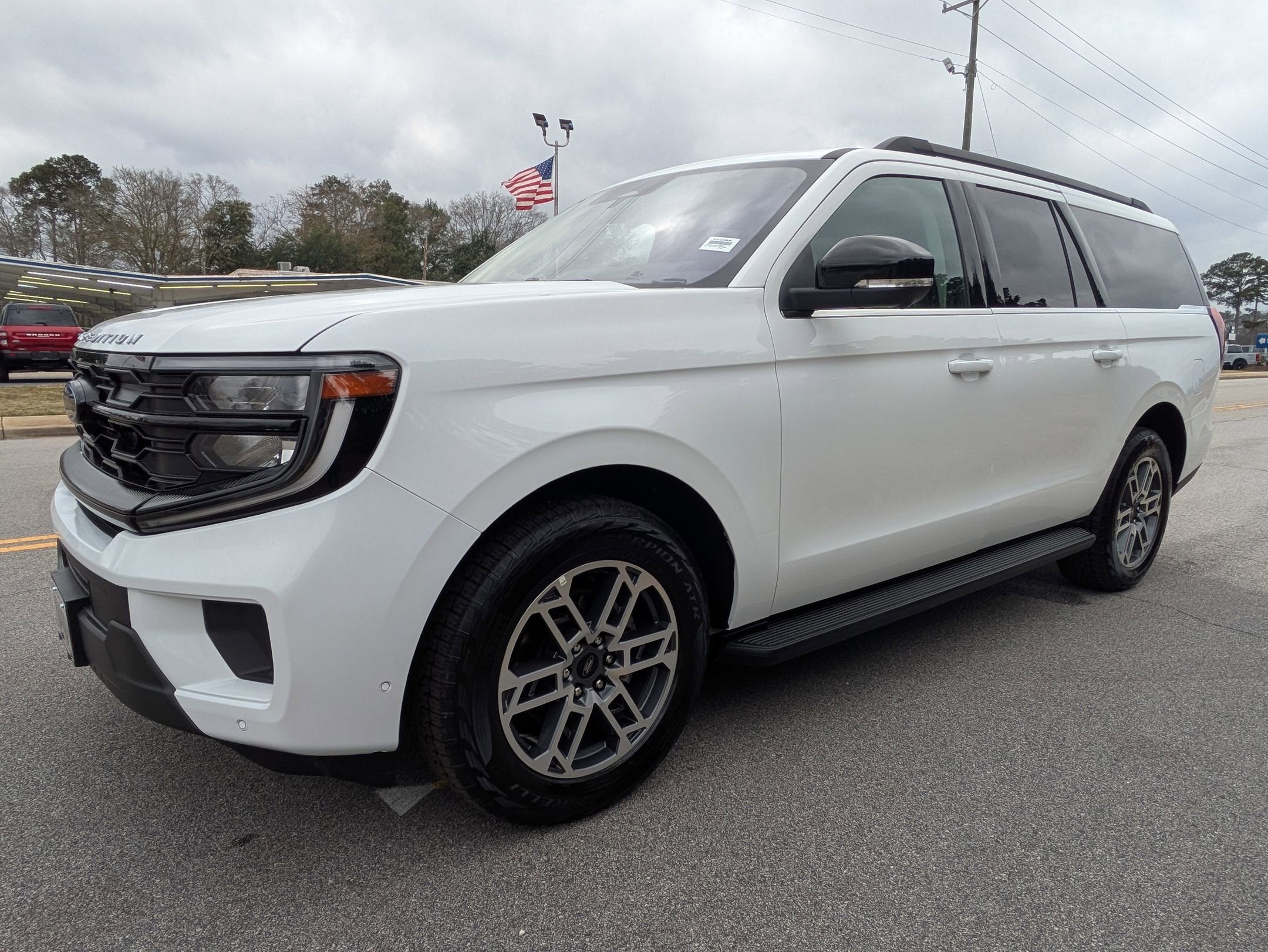 2025 Ford Expedition Max Active