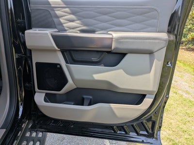 2026 Ford Super Duty F-350 SRW Platinum