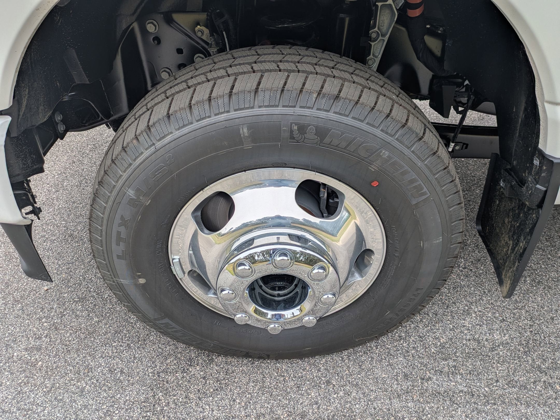 2026 Ford Super Duty F-350 DRW Platinum