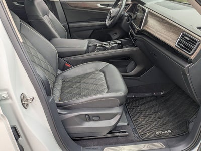 2024 Volkswagen Atlas 2.0T SEL Premium R-Line