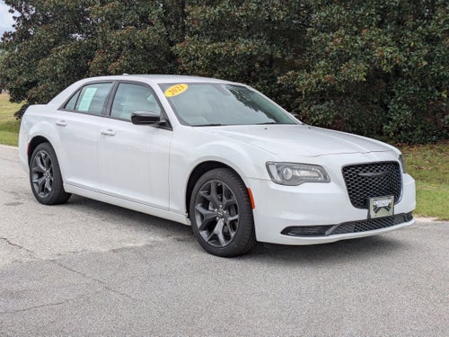 2023 Chrysler 300 Touring