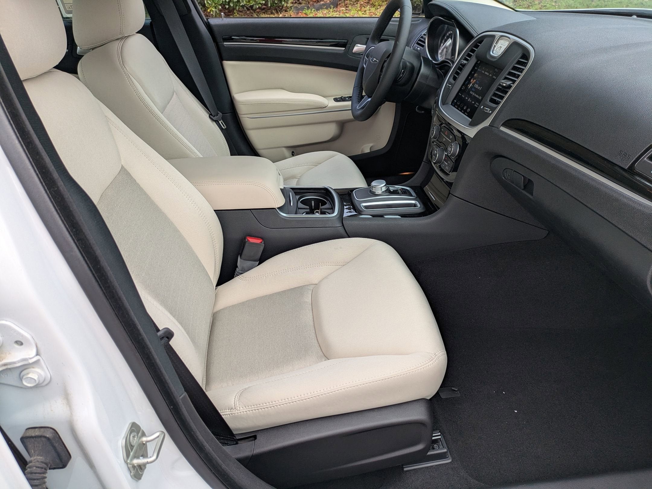 2023 Chrysler 300 Touring