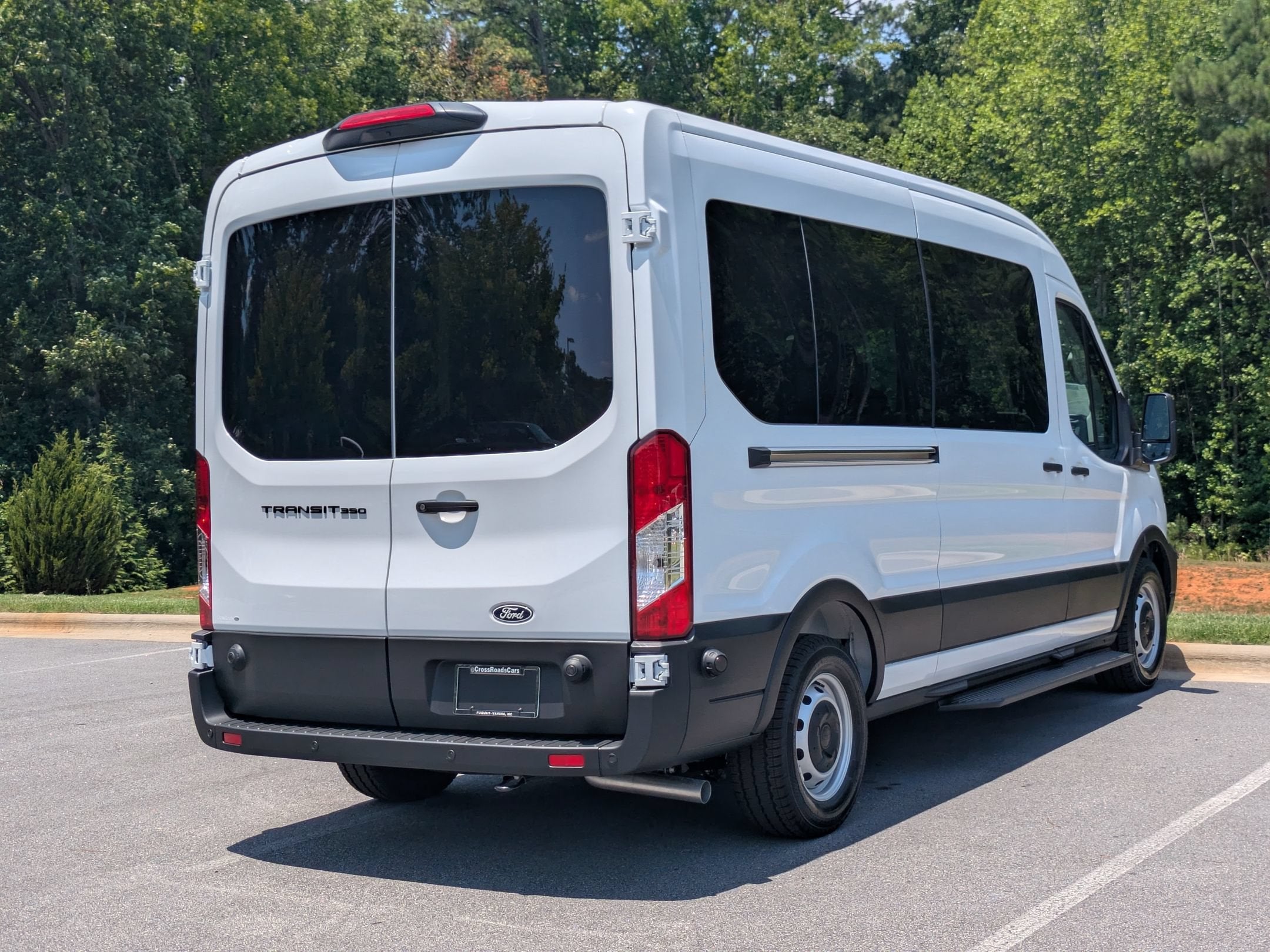 2026 Ford Transit Passenger Wagon XL