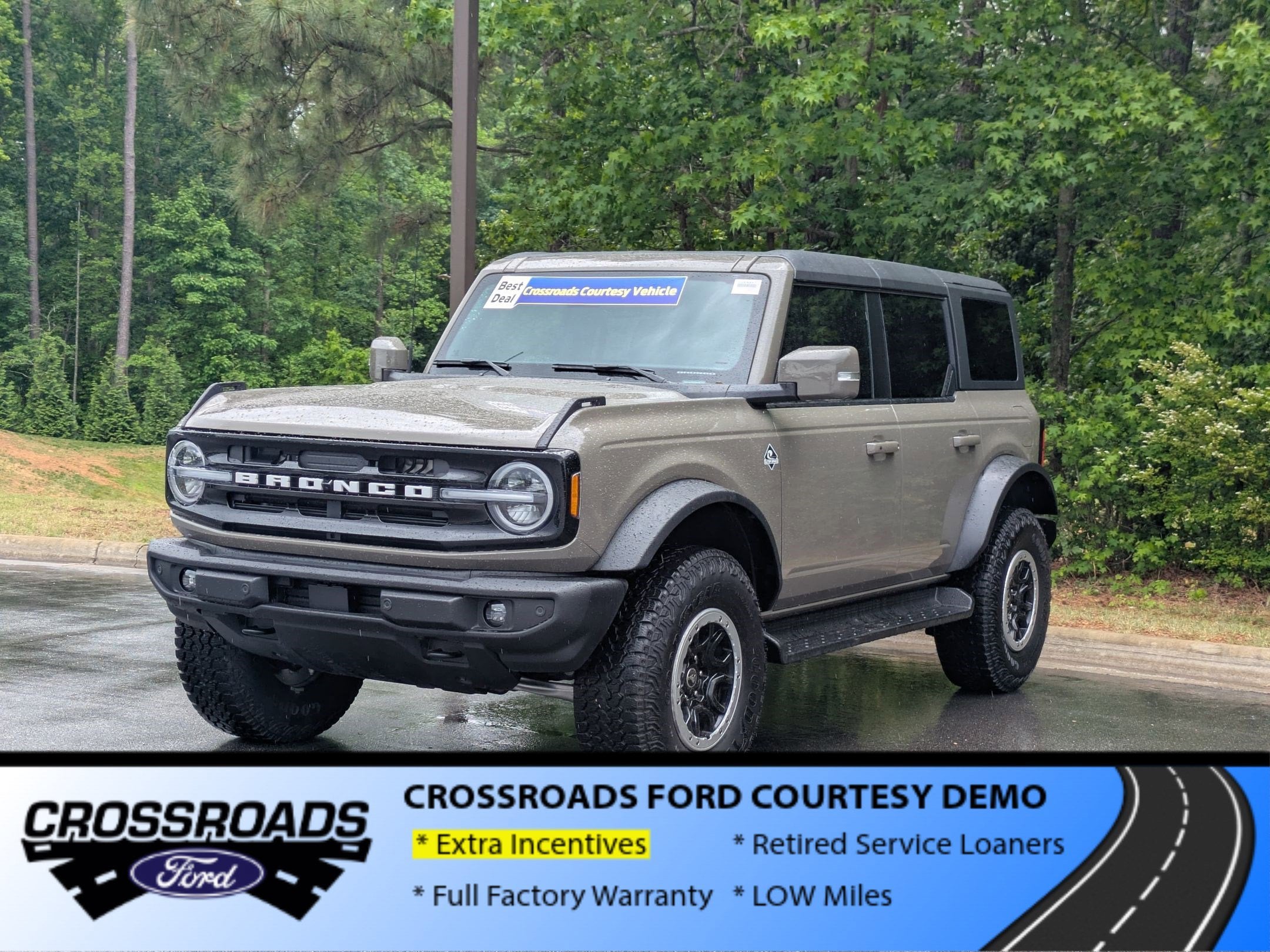 2025 Ford Bronco Outer Banks - Crossroads Courtesy Demo